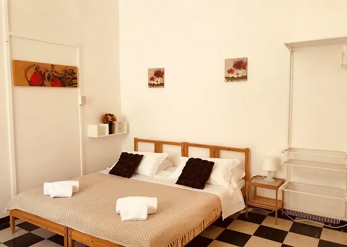 Boarding House International * Rome