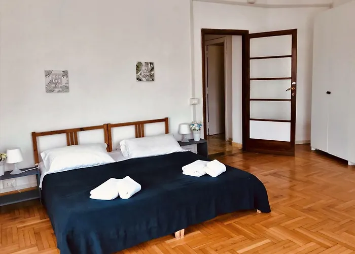Boarding House International Appart hôtel