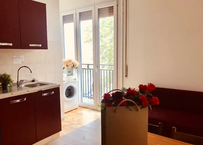 Boarding House International